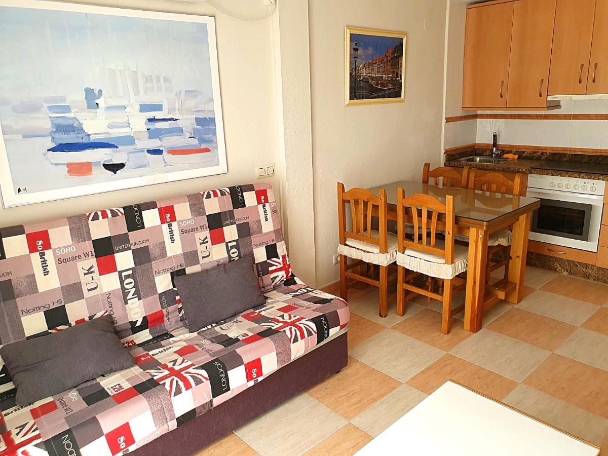 Apartamento Un Dormitorio En Benidorm Exterior foto